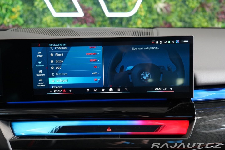 BMW M5 TOURING*PANO*TAŽNÉ*HUD 2025