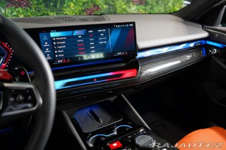 BMW M5 TOURING*PANO*TAŽNÉ*HUD 2025