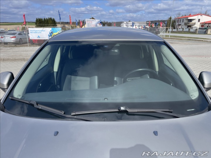 Volvo V70 2,0 d 100kw Momentum Kine 2009