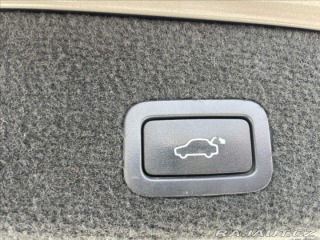 Volvo V70 2,0 d 100kw Momentum Kine 2009