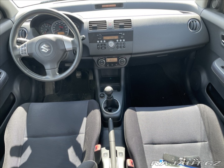 Suzuki Swift 1,3 i 67kw 4x4 po STK 2009