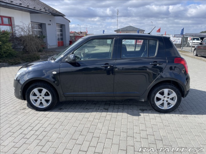 Suzuki Swift 1,3 i 67kw 4x4 po STK 2009