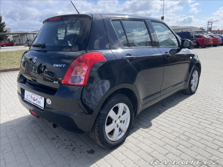 Suzuki Swift 1,3 i 67kw 4x4 Klima, po 2009