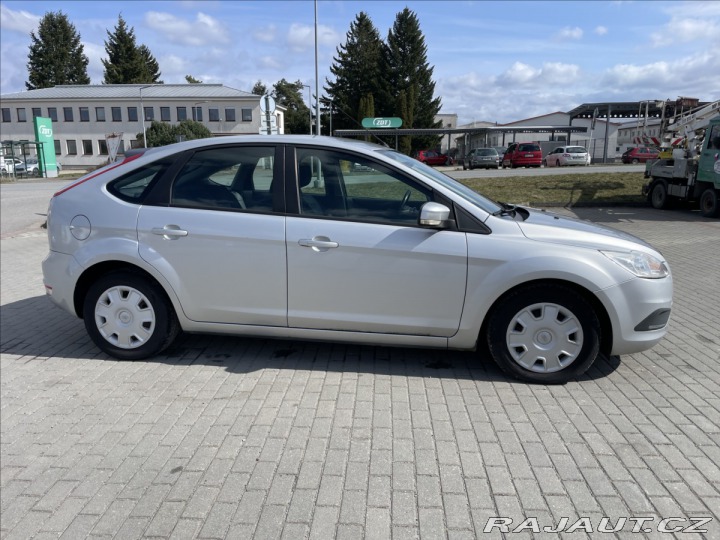 Ford Focus 1,6 i 16V 74kw Klima Euro 2011