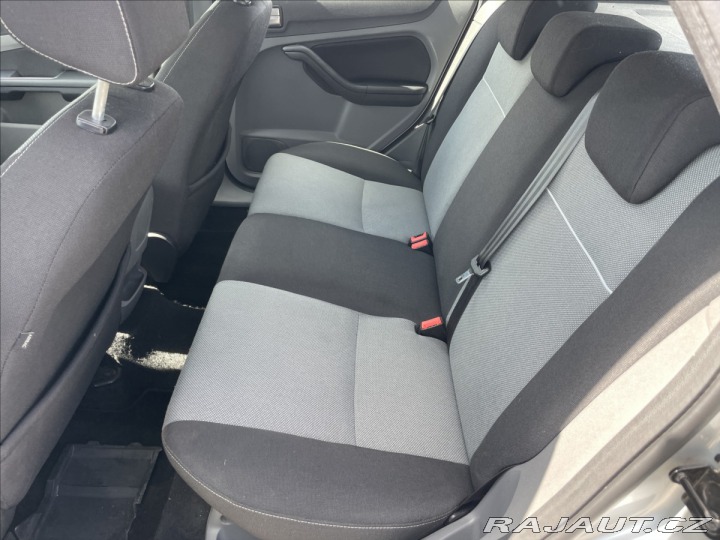 Ford Focus 1,6 i 16V 74kw Klima Euro 2011