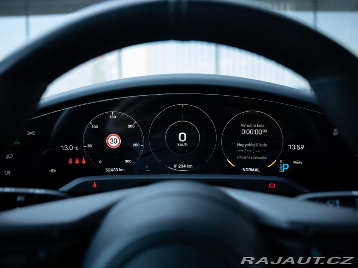 Porsche Taycan Turbo 2020