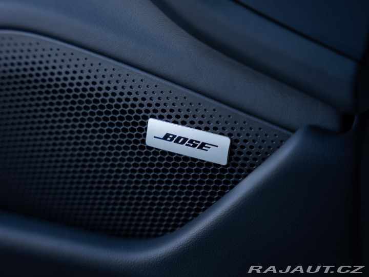 Porsche Taycan Turbo 2020