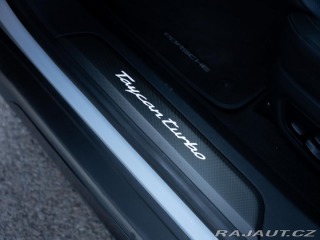 Porsche Taycan Turbo 2020