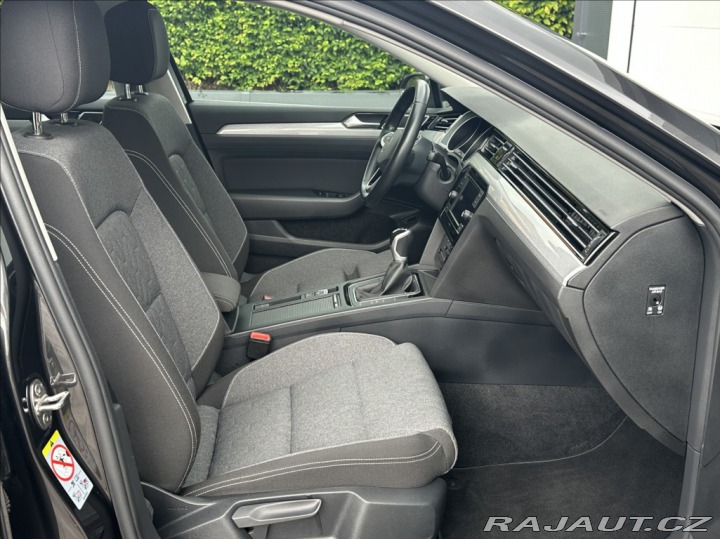 Volkswagen Passat 1,5 TSI 150PS Business 2023