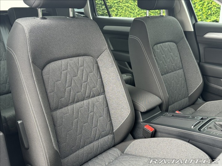Volkswagen Passat 1,5 TSI 150PS Business 2023
