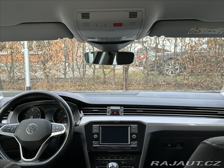 Volkswagen Passat 1,5 TSI 150PS Business M 2023