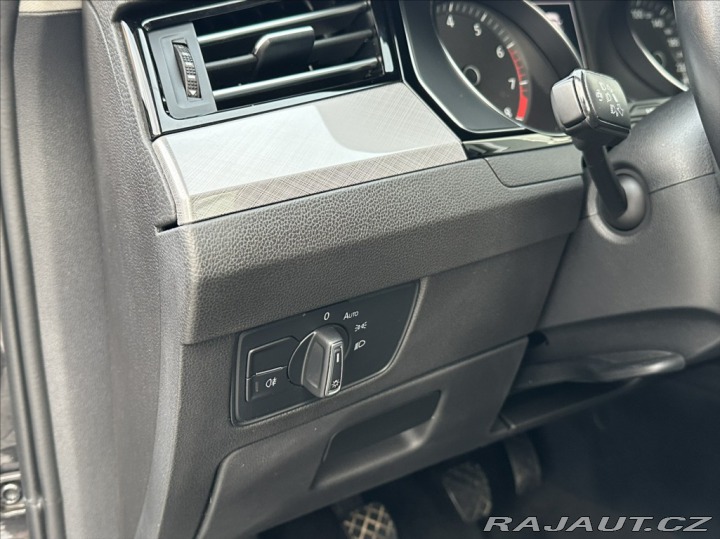 Volkswagen Passat 1,5 TSI 150PS  Business M 2023