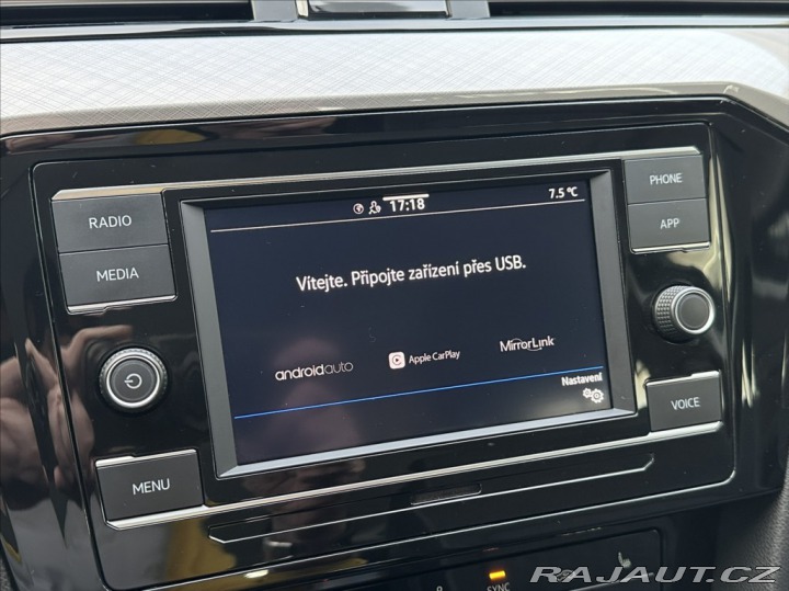 Volkswagen Passat 1,5 TSI 150PS Business M 2023