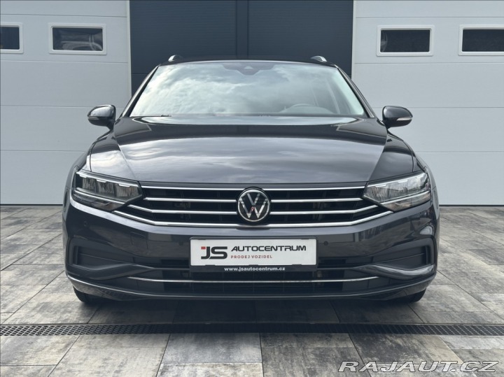 Volkswagen Passat 1,5 TSI 150PS Business 2023