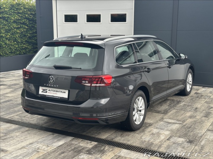 Volkswagen Passat 1,5 TSI 150PS Business 2023