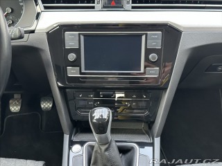 Volkswagen Passat 1,5 TSI 150PS  Business M 2023