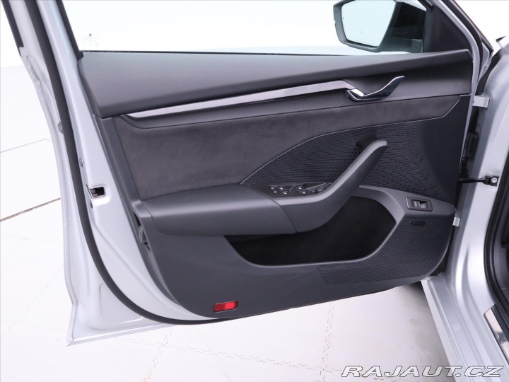 Škoda Octavia 2,0 TSI 180kW DSG Matrix 2022