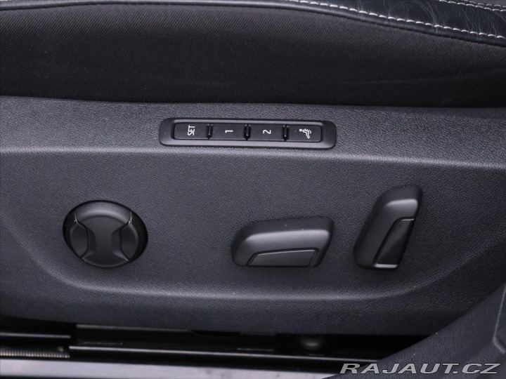 Škoda Octavia 2,0 TSI 180kW DSG Matrix 2022