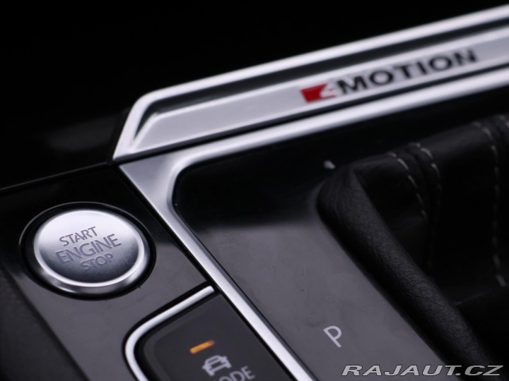 Volkswagen Passat 2,0 TSI 206kW R-line High 2016