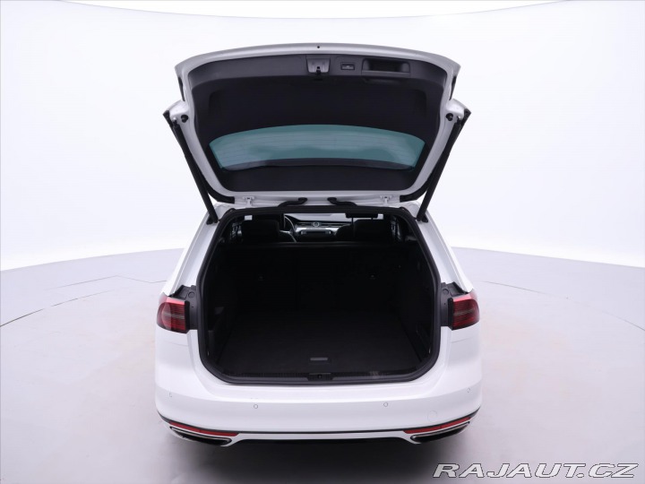 Volkswagen Passat 2,0 TSI 206kW R-line High 2016