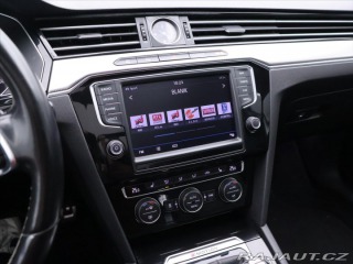 Volkswagen Passat 2,0 TSI 206kW R-line High 2016