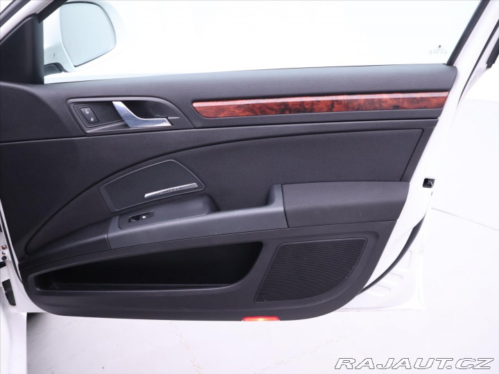 Škoda Superb 2,0 TDI 125kW DSG Eleganc 2010