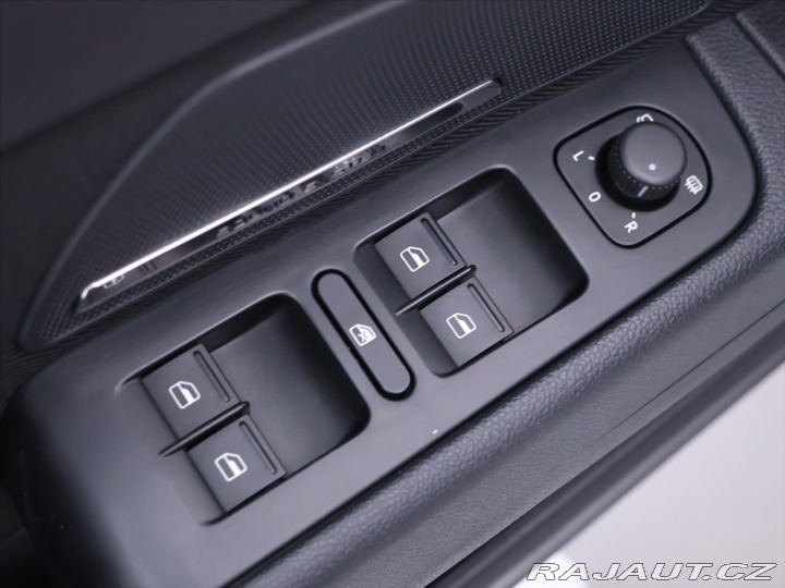Škoda Superb 2,0 TDI 125kW DSG Eleganc 2010