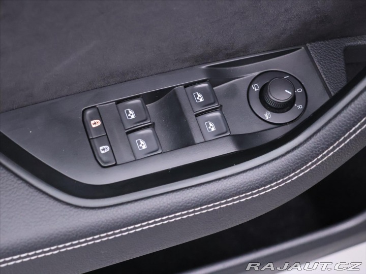 Škoda Superb 2,0 TDI 140kW DSG 4x4 CZ 2020