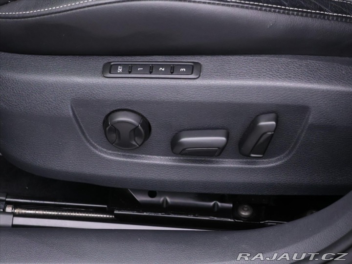 Škoda Superb 2,0 TDI 140kW DSG 4x4 CZ 2020