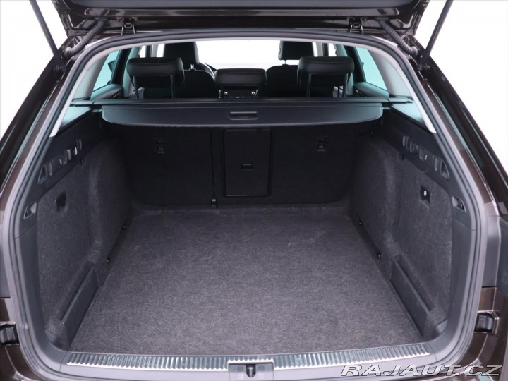 Škoda Superb 2,0 TDI 110kW Style DSG C 2020