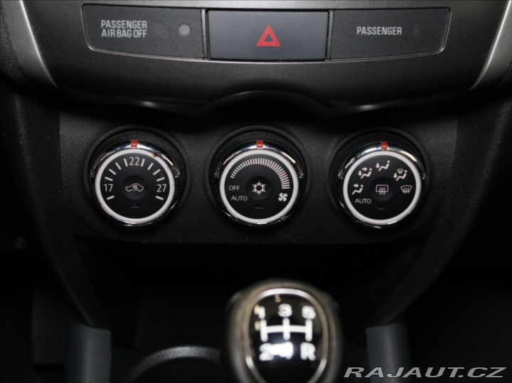 Mitsubishi ASX 1,6 MIVEC 86kW Invite 1.m 2013