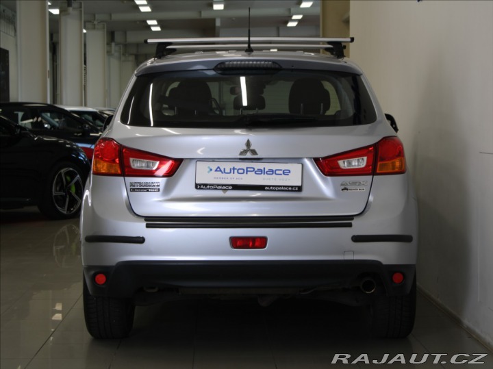 Mitsubishi ASX 1,6 MIVEC 86kW Invite 1.m 2013