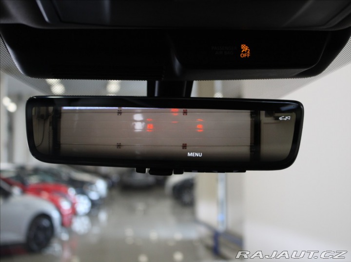 Mitsubishi Outlander 2,4 PHEV AWD Instyle TAŽN 2025