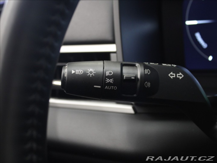 Mitsubishi Outlander 2,4 PHEV AWD Instyle TAŽN 2025