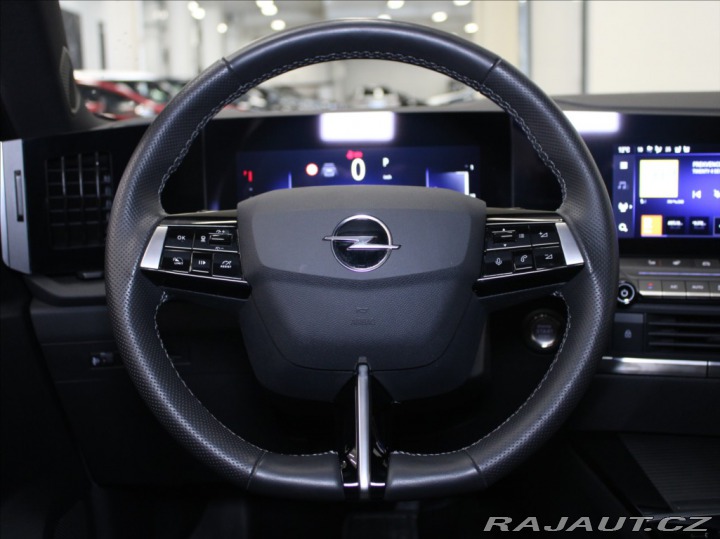 Opel Astra 1,2 Turbo 130k. 8AT GS 19 2025