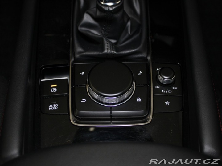 Mazda 3 2,0 G150 Homura 1.majitel 2022