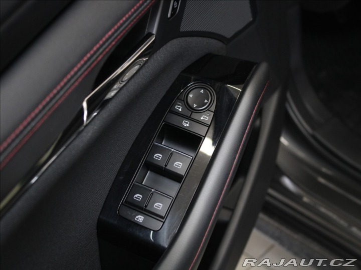 Mazda 3 2,0 G150 Homura 1.majitel 2022