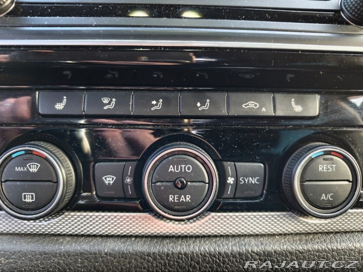 Volkswagen Multivan 2,0   BITDI 2018