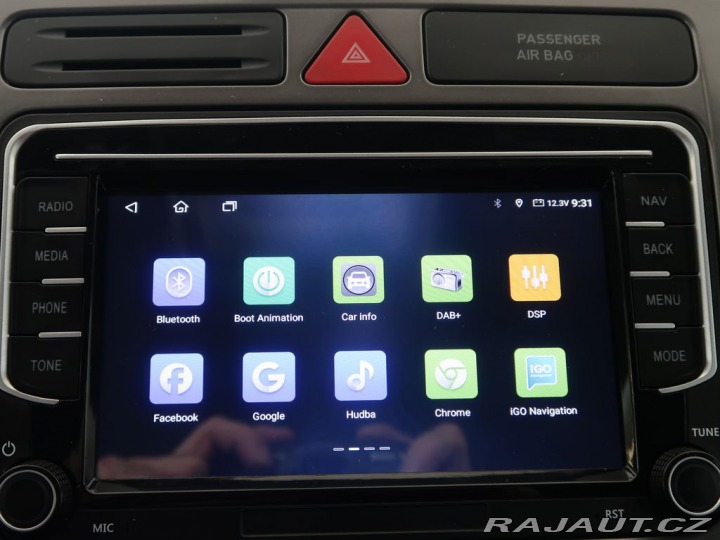 Volkswagen Tiguan  2010