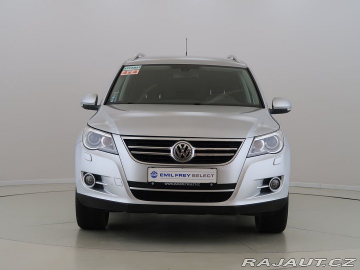 Volkswagen Tiguan  2010