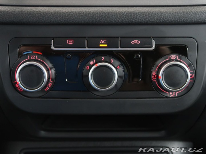 Volkswagen Tiguan  2010