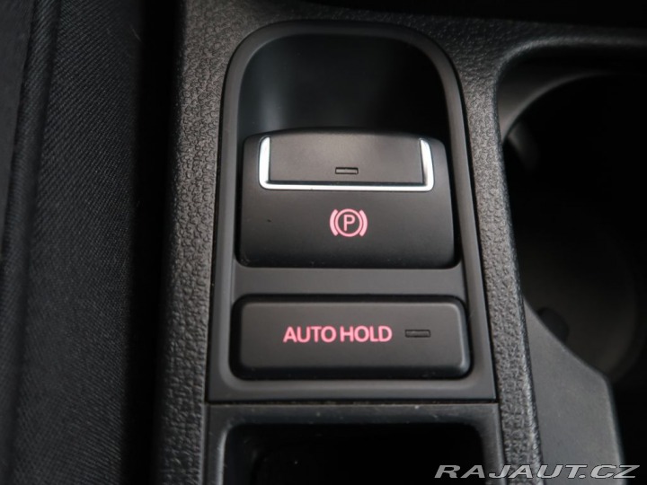 Volkswagen Tiguan  2010