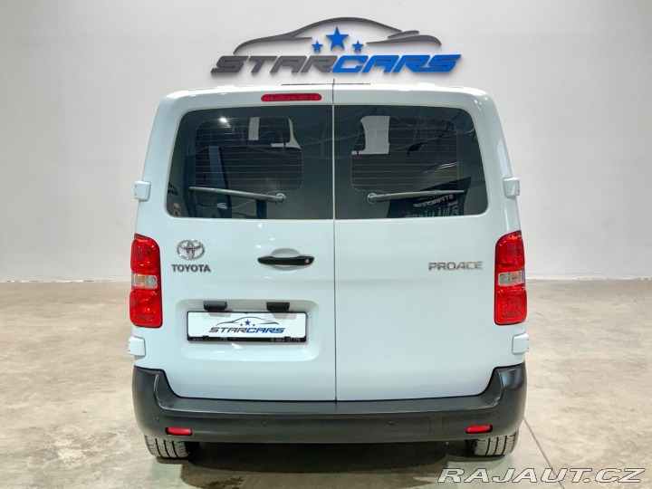 Toyota Proace 2.0 D-4D 106 kW, 9-miest 2023