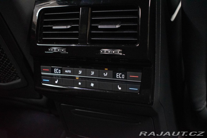 Volkswagen Touareg 3.0TDI R-LINE*TAŽNÉ*WEBAS 2020