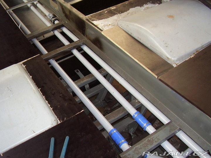 Ostatní značky Ostatní modely KAROSA LC 736.20 1987