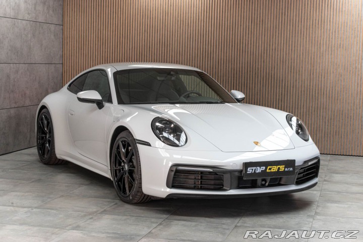 Porsche 911 992 CARRERA 4*BLACK PAKET 2019