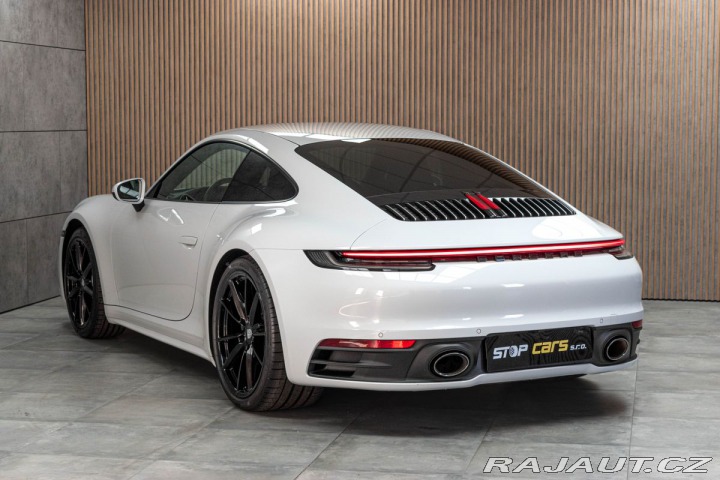 Porsche 911 992 CARRERA 4*BLACK PAKET 2019