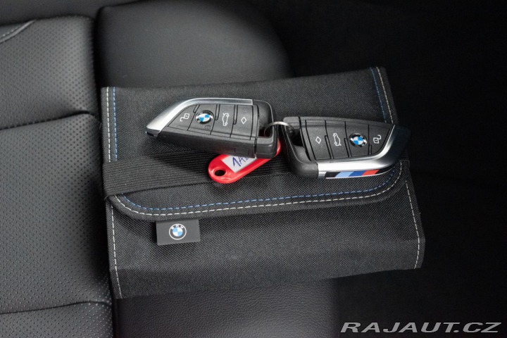 BMW 4 420d xD ///M ZÁRUKA*TAŽNÉ 2024