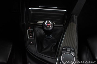 BMW M4 F83 MANUÁL*HEAD-UP*HARMAN 2014