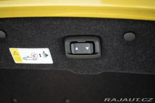 BMW M4 F83 MANUÁL*HEAD-UP*HARMAN 2014